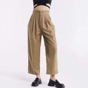 Lattelier High Waisted Pleated Pants Size XL